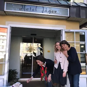 Hotel Jäger - Family Tradition Since 1911, Wien